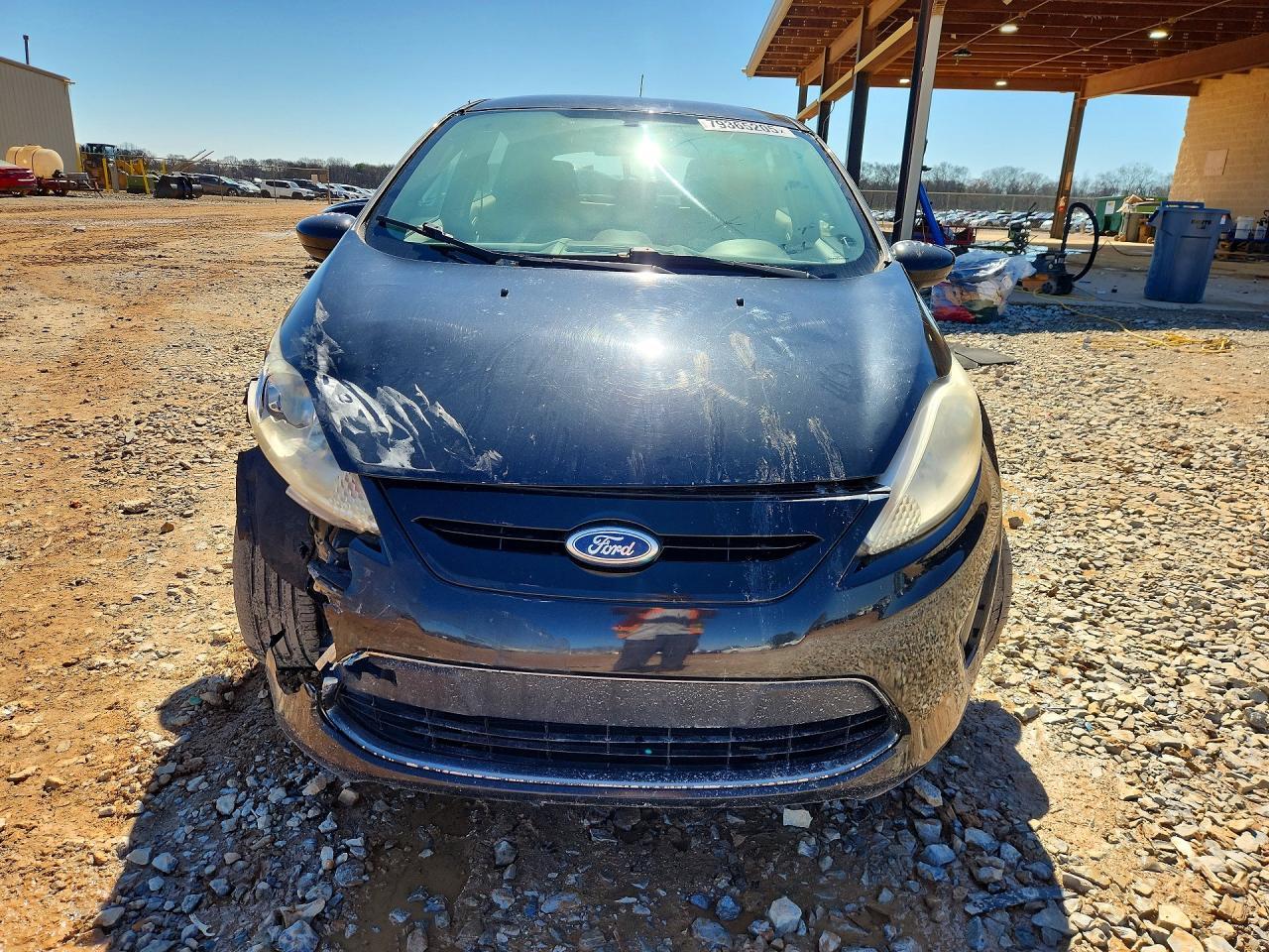 2011 Ford Fiesta Se - Фото 5