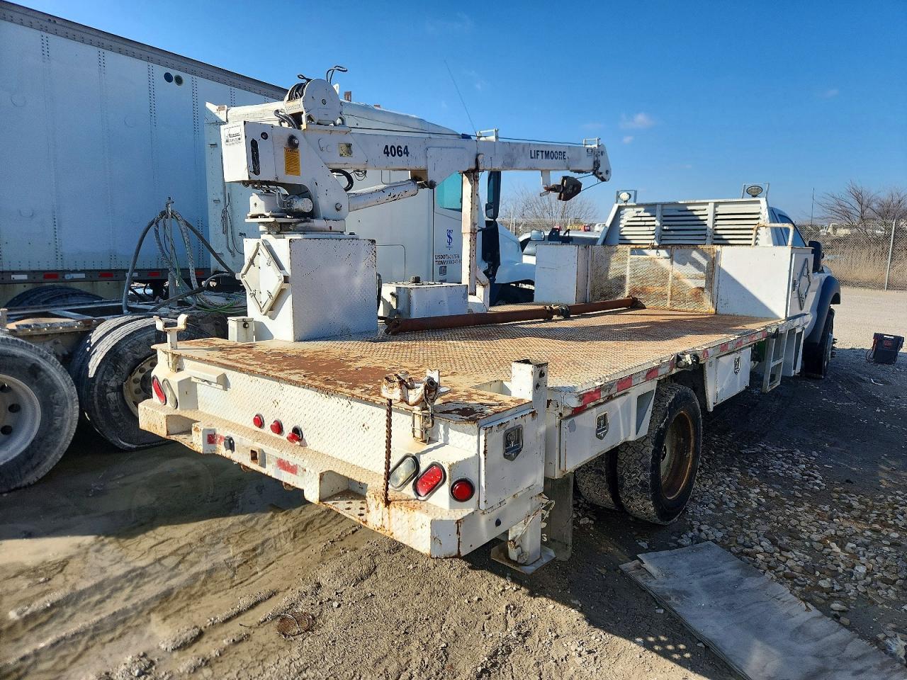 2014 Ford F550 Super Duty Crane Truck - Image 4
