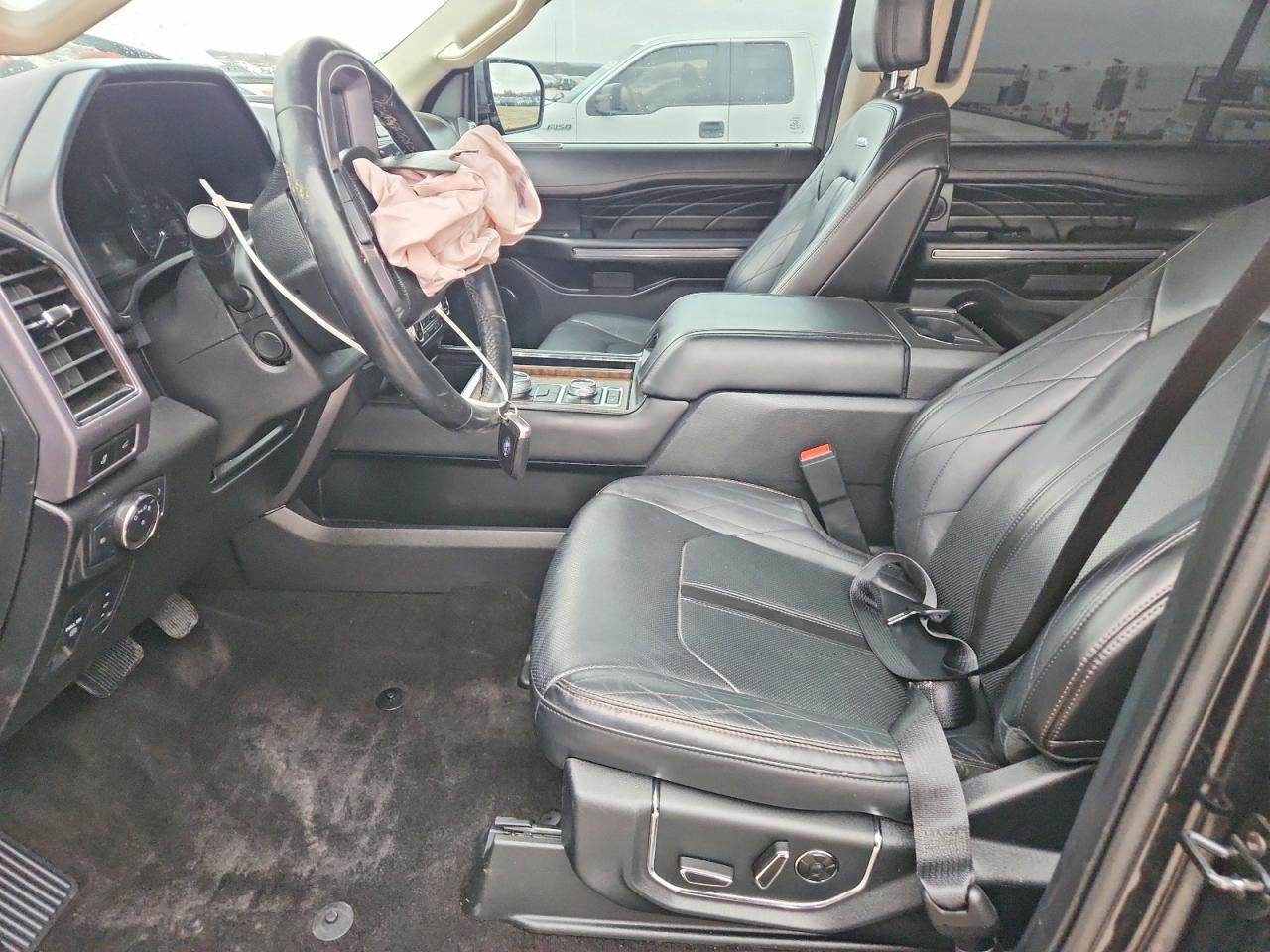 2020 Ford Expedition Max Platinum - Image 7