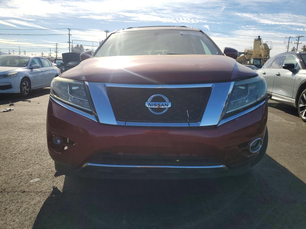 2013 Nissan Pathfinder S - Фото 5