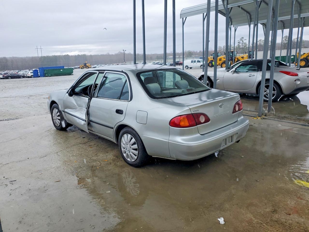 2001 Toyota Corolla Ce - Фото 2