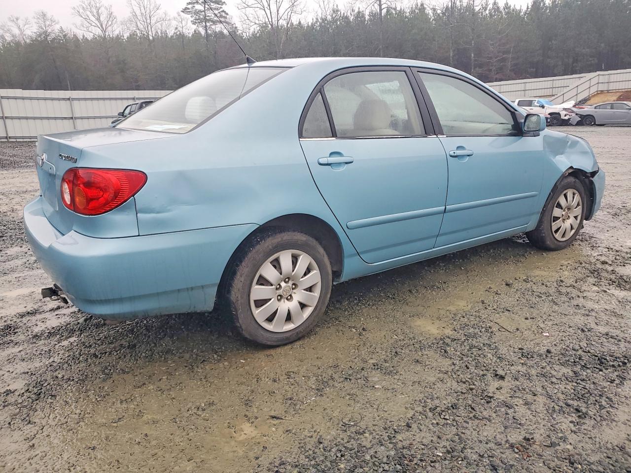 2003 Toyota Corolla Ce - Фото 3