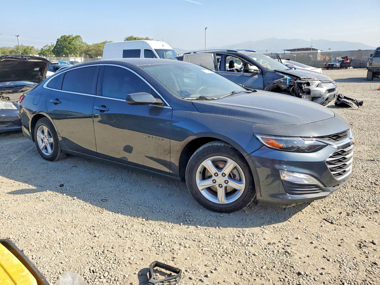2020 Chevrolet Malibu Ls - Фото 4