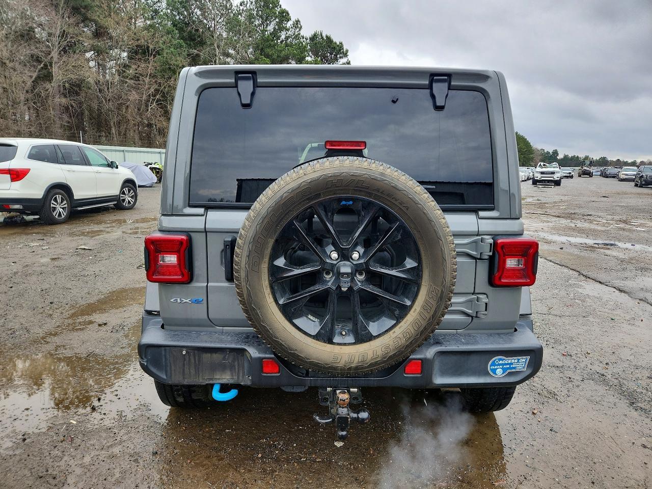 2023 Jeep Wrangler Sahara 4Xe - Фото 6