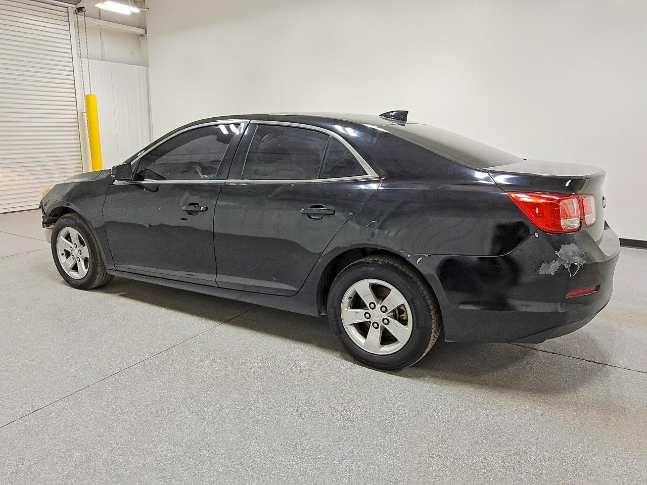 2016 Chevrolet Malibu Limited Lt - Image 2