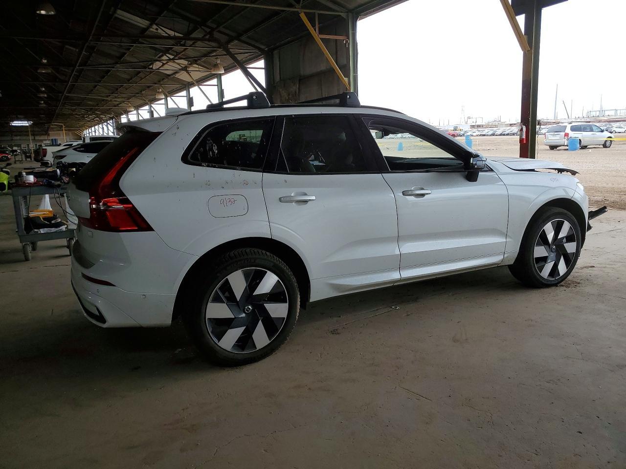 2024 Volvo Xc60 Plus - Фото 3