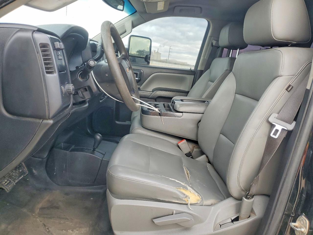 2019 Chevrolet Silverado K2500 Heavy Duty - Фото 7