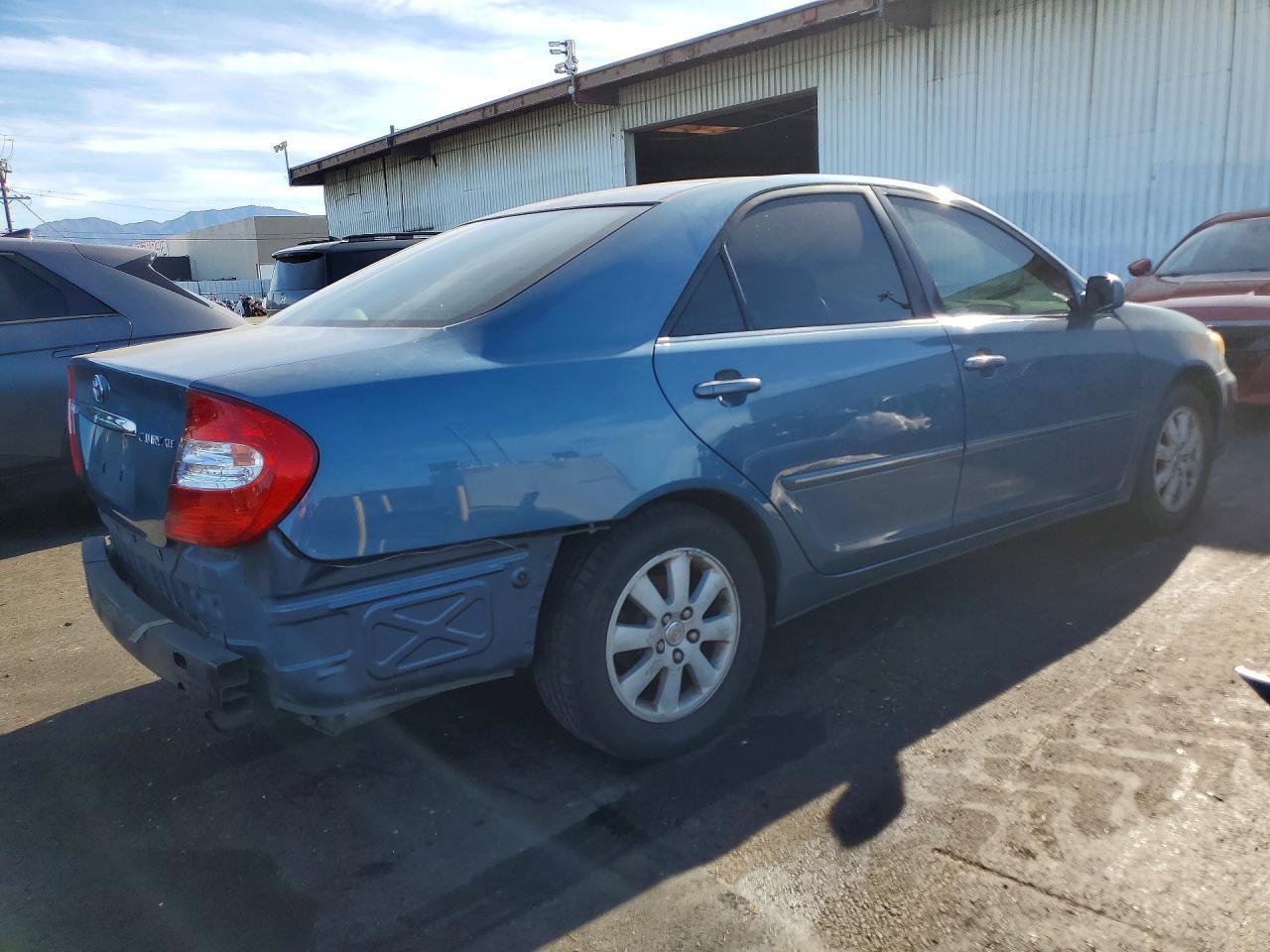 2003 Toyota Camry Le - Фото 3