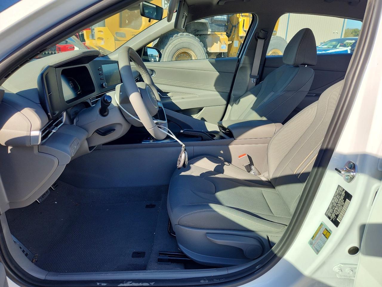2026 Hyundai Elantra Sel Sport - Фото 7