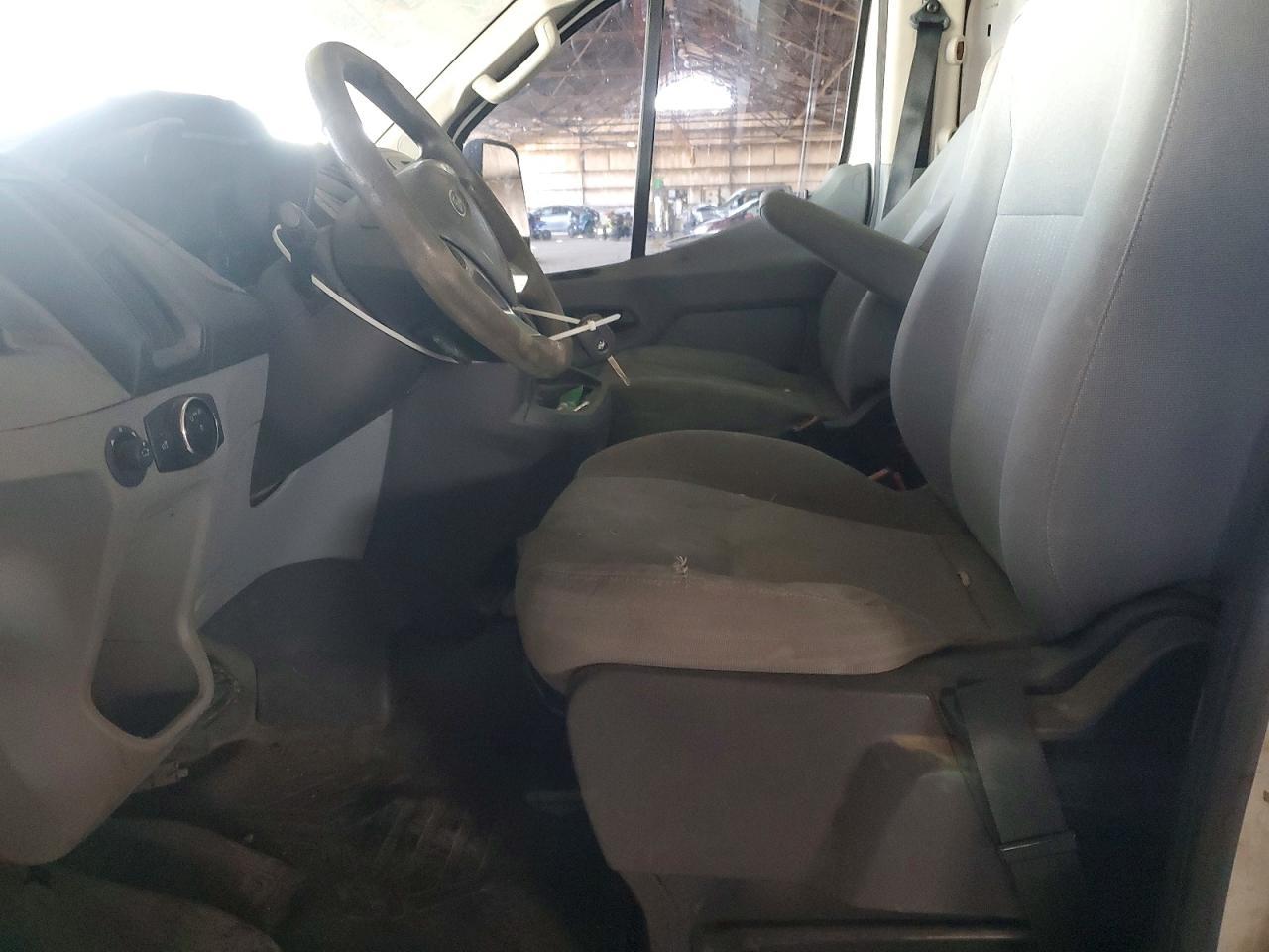 2015 Ford Transit T-250 Delivery Van - Фото 7