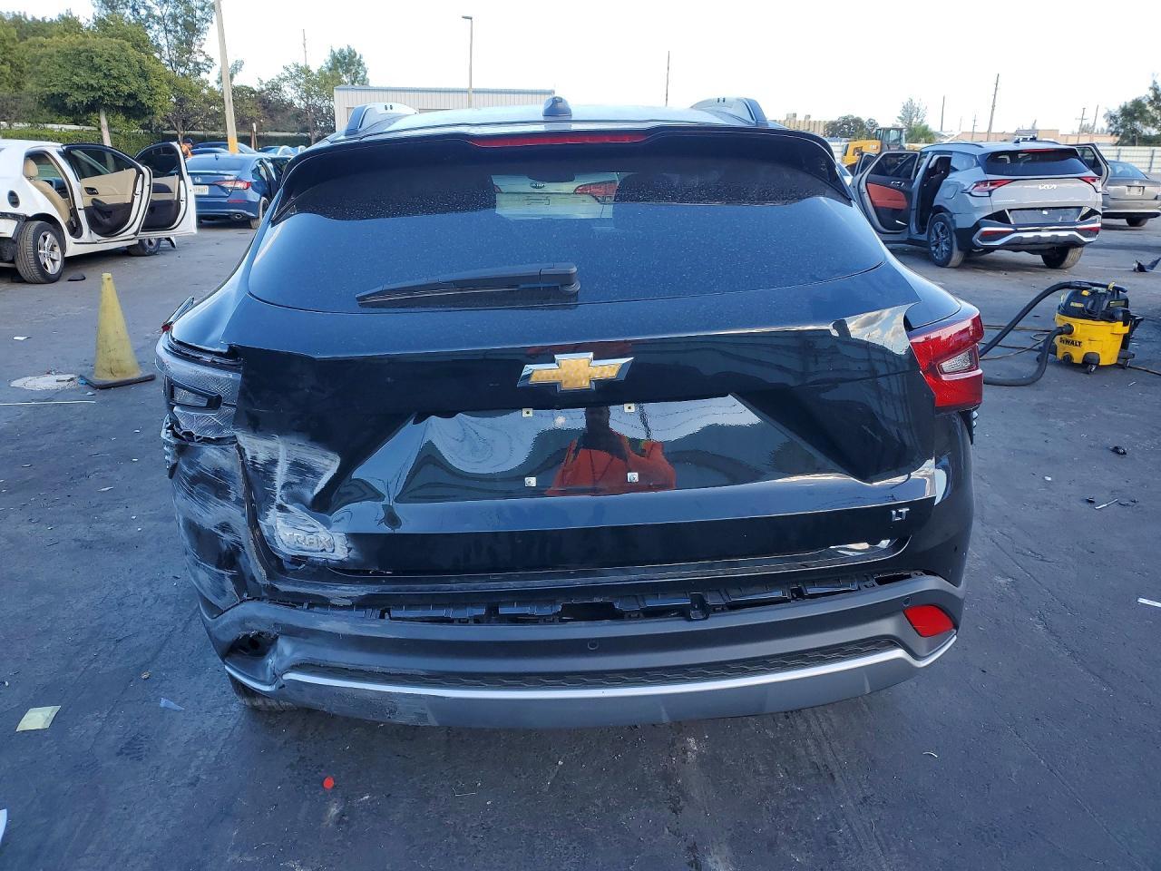 2025 Chevrolet Trax 1Lt - Фото 6