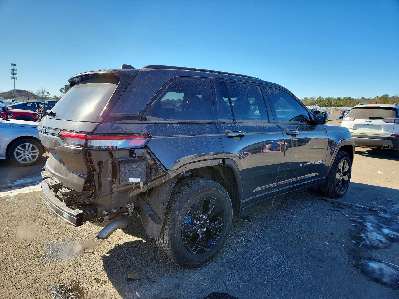 2024 Jeep Grand Cherokee Limited 4Xe - Image 3