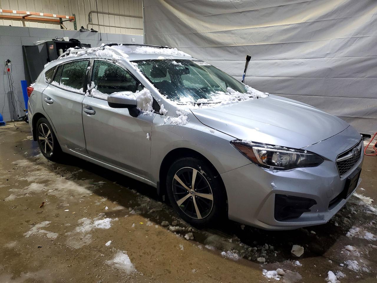 2019 Subaru Impreza Premium - Фото 4