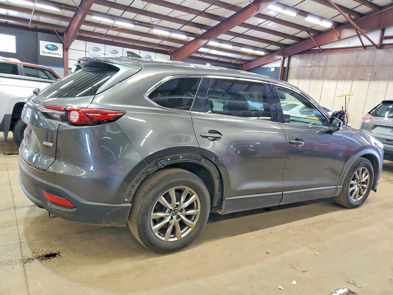 2017 Mazda Cx-9 Touring - Image 3
