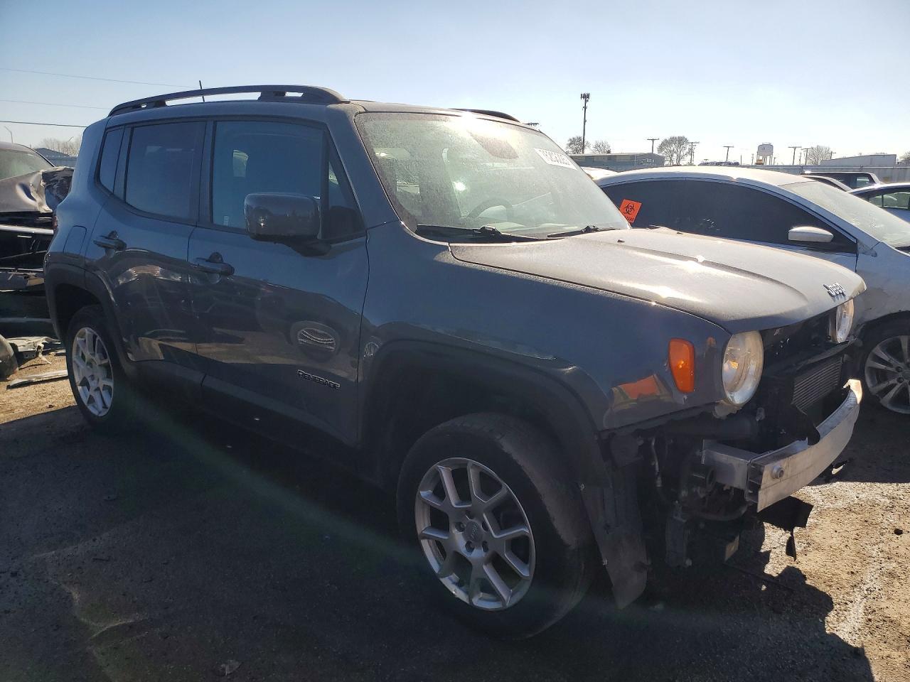 2019 Jeep Renegade Latitude - Image 4