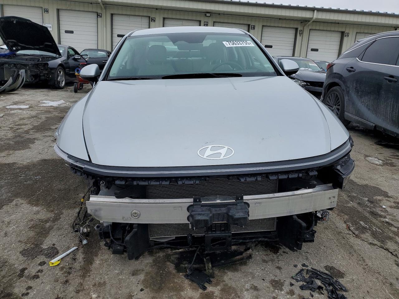 2025 Hyundai Sonata Sel - Фото 5