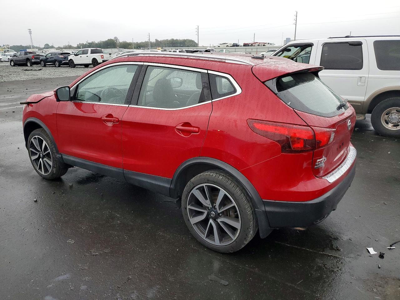 2018 Nissan Rogue Sport S - Фото 2