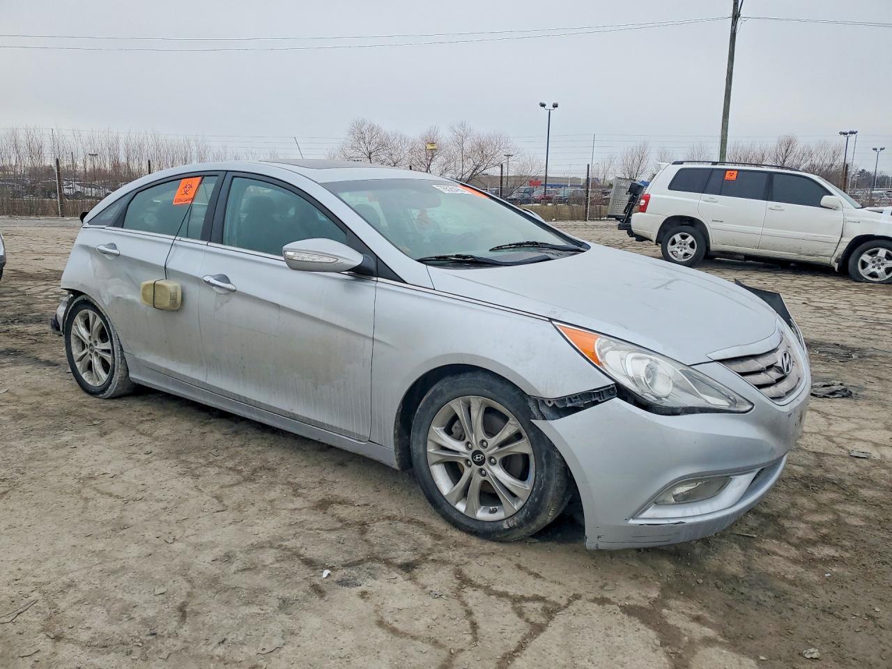 2013 Hyundai Sonata - Image 4
