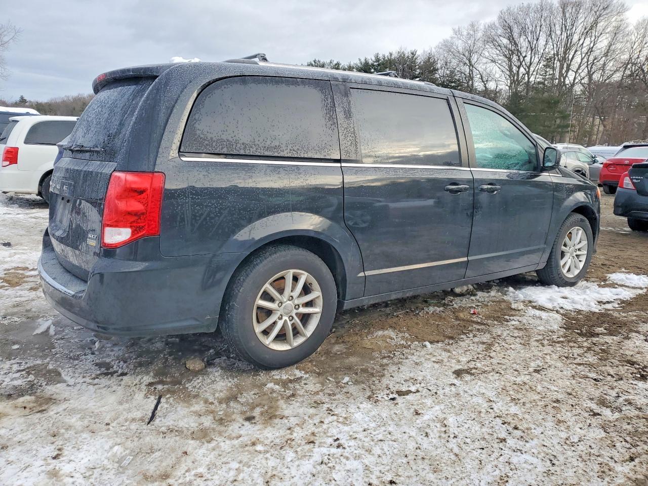 2019 Dodge Grand Caravan Sxt - Фото 3