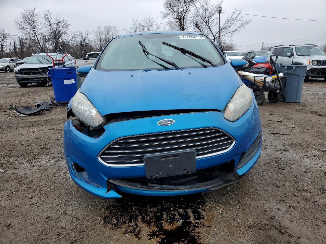 2015 Ford Fiesta Se - Фото 5