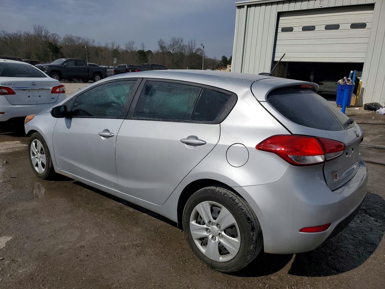 2016 Kia Forte5 Lx - Фото 2