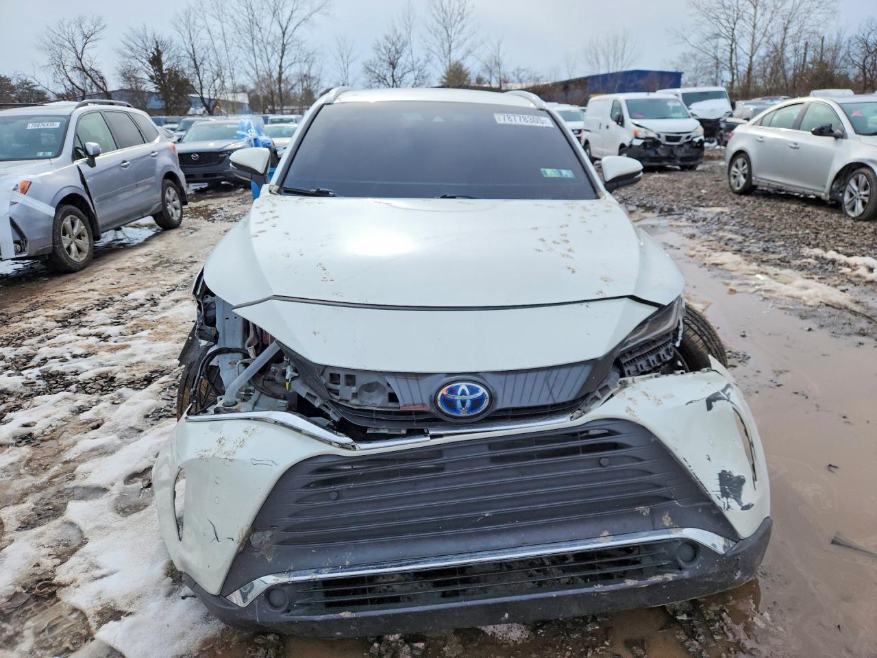 2022 Toyota Venza Xle - Image 5