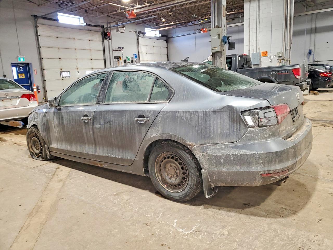 2017 Volkswagen Jetta 1.4 Tsi 4Dr - Фото 2