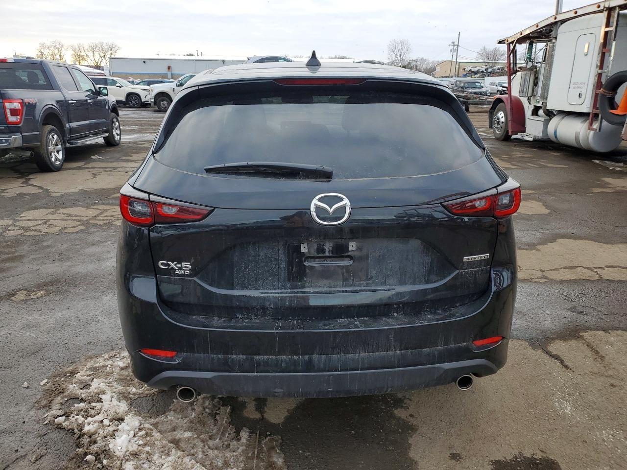 2025 Mazda Cx-5 Preferred - Image 6