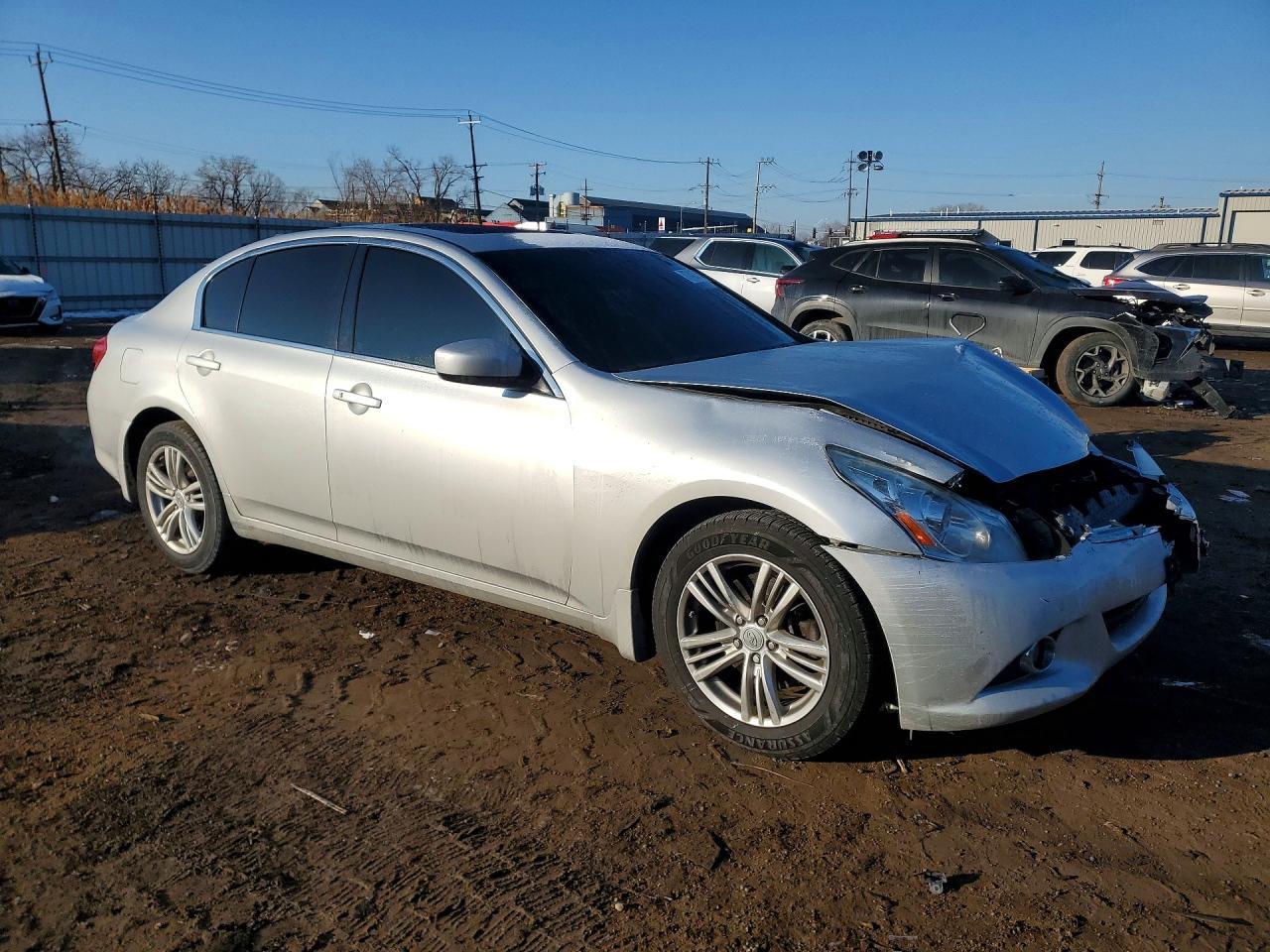 2013 Infiniti G37 - Фото 4