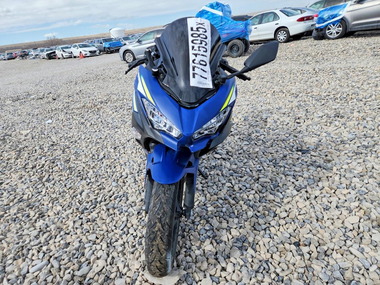2022 Kawasaki Ex400 - Image 2
