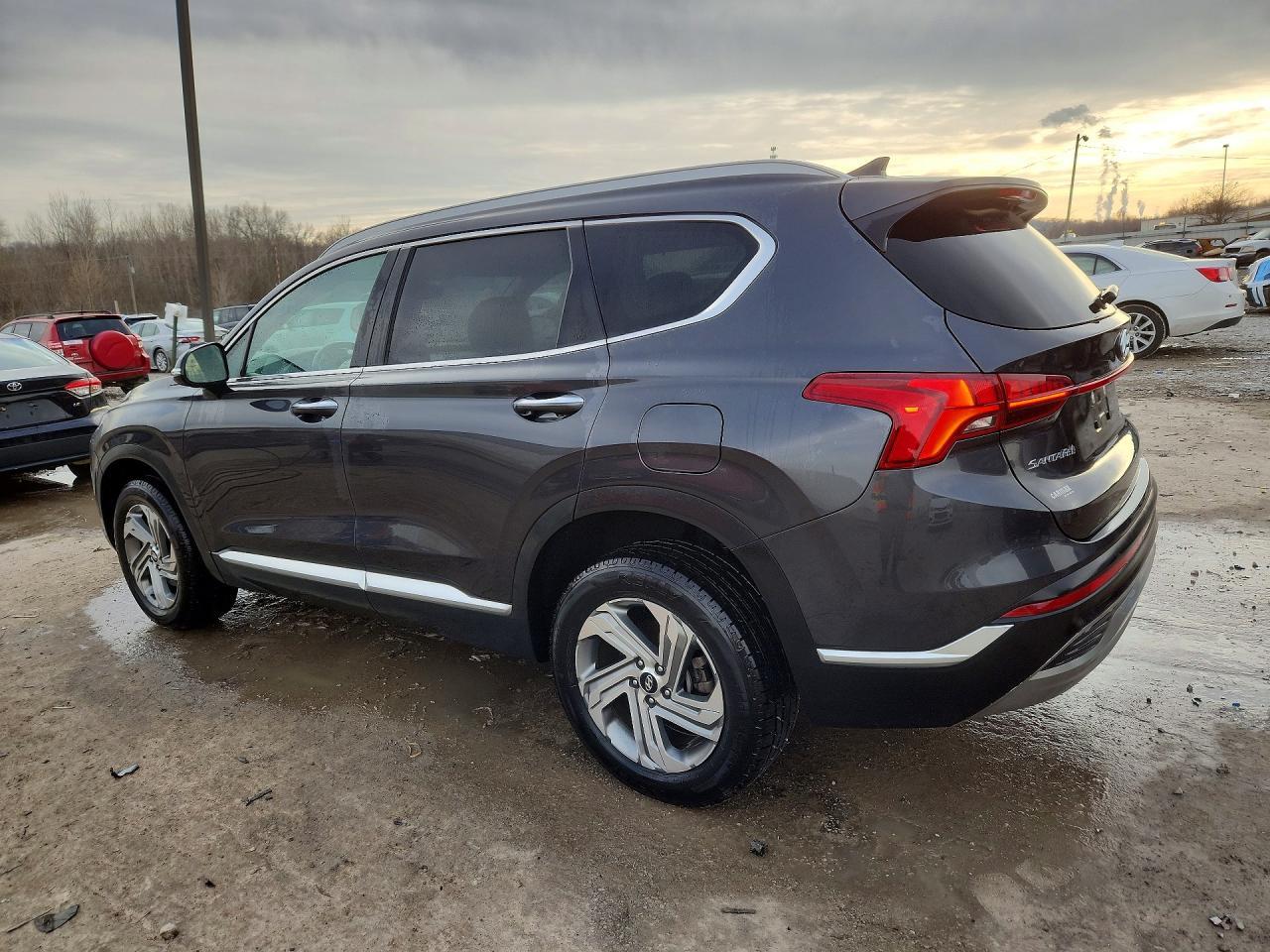 2021 Hyundai Santa Fe Sel - Image 2