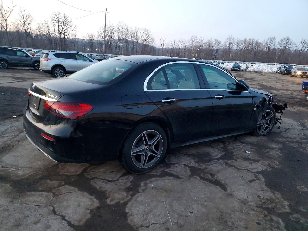 2021 Mercedes-Benz E 350 4Matic - Фото 3