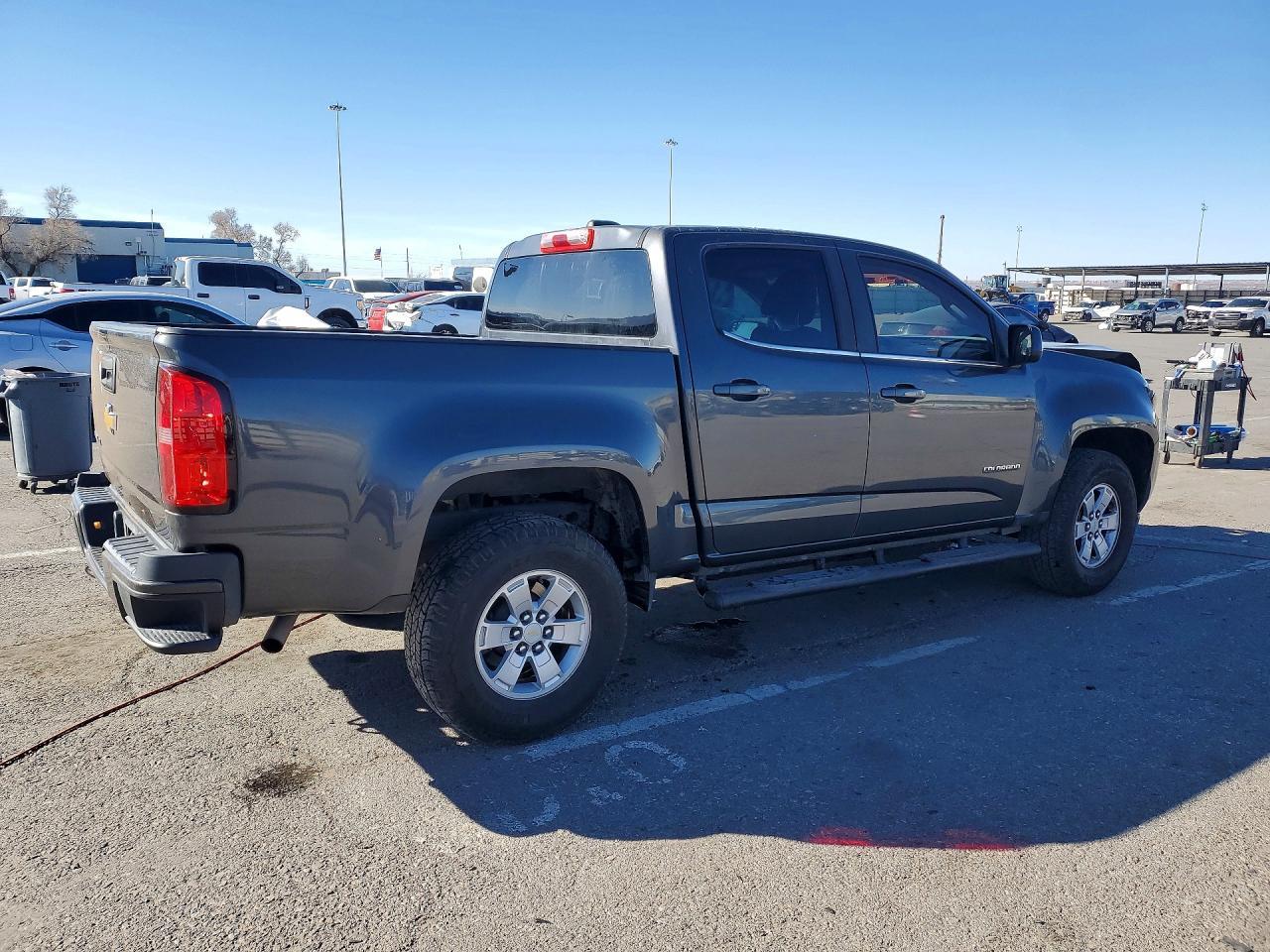 2016 Chevrolet Colorado - Фото 3