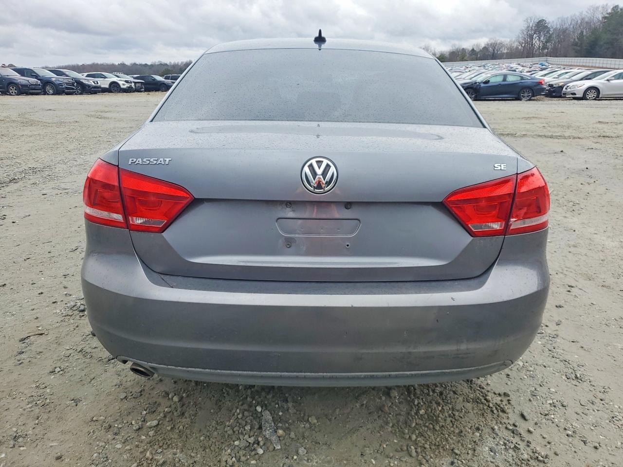 2013 Volkswagen Passat Se - Фото 6