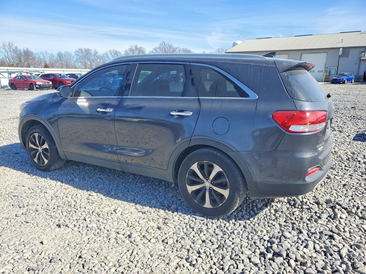 2016 Kia Sorento Ex - Image 2