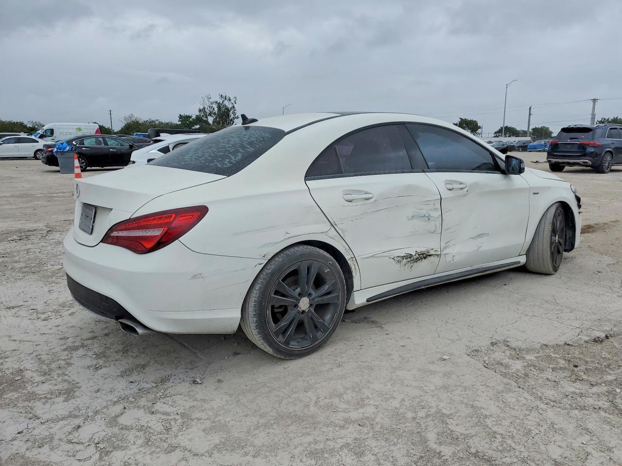 2018 Mercedes-Benz Cla 250 - Image 5