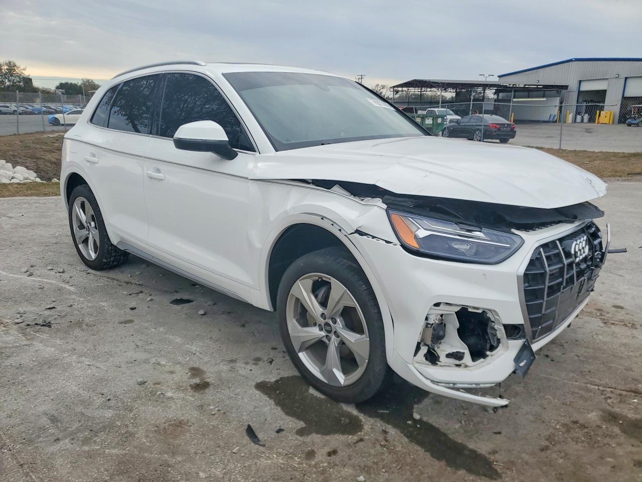 2021 Audi Q5 Premium Plus - Фото 4