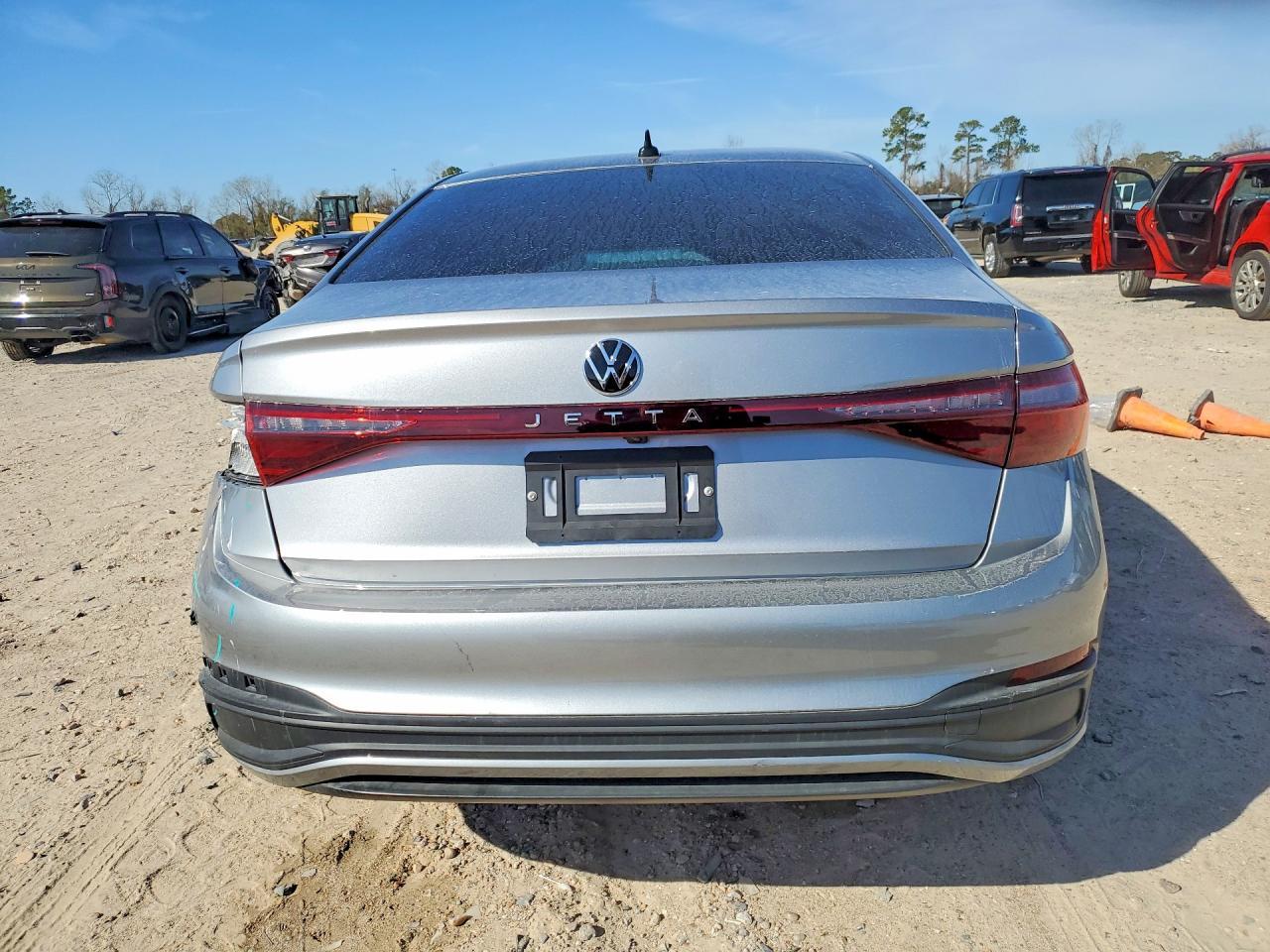 2025 Volkswagen Jetta S - Фото 6