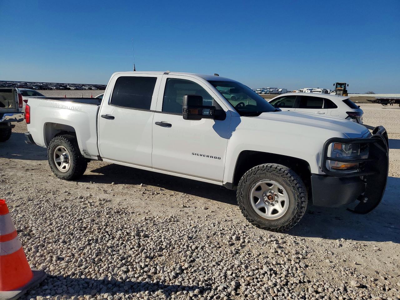 2018 Chevrolet Silverado K1500 - Фото 4