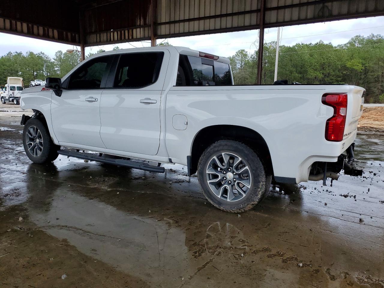 2023 Chevrolet Silverado K1500 Lt - Image 2