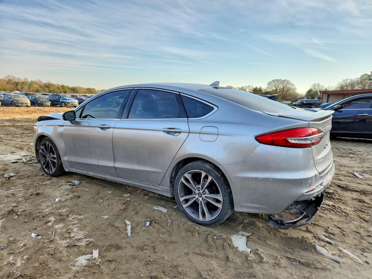 2020 Ford Fusion Titanium - Фото 2