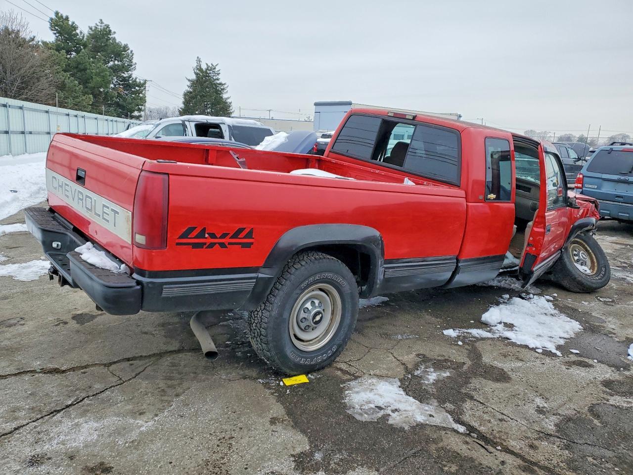 1997 Chevrolet Gmt-400 K2500 - Фото 3