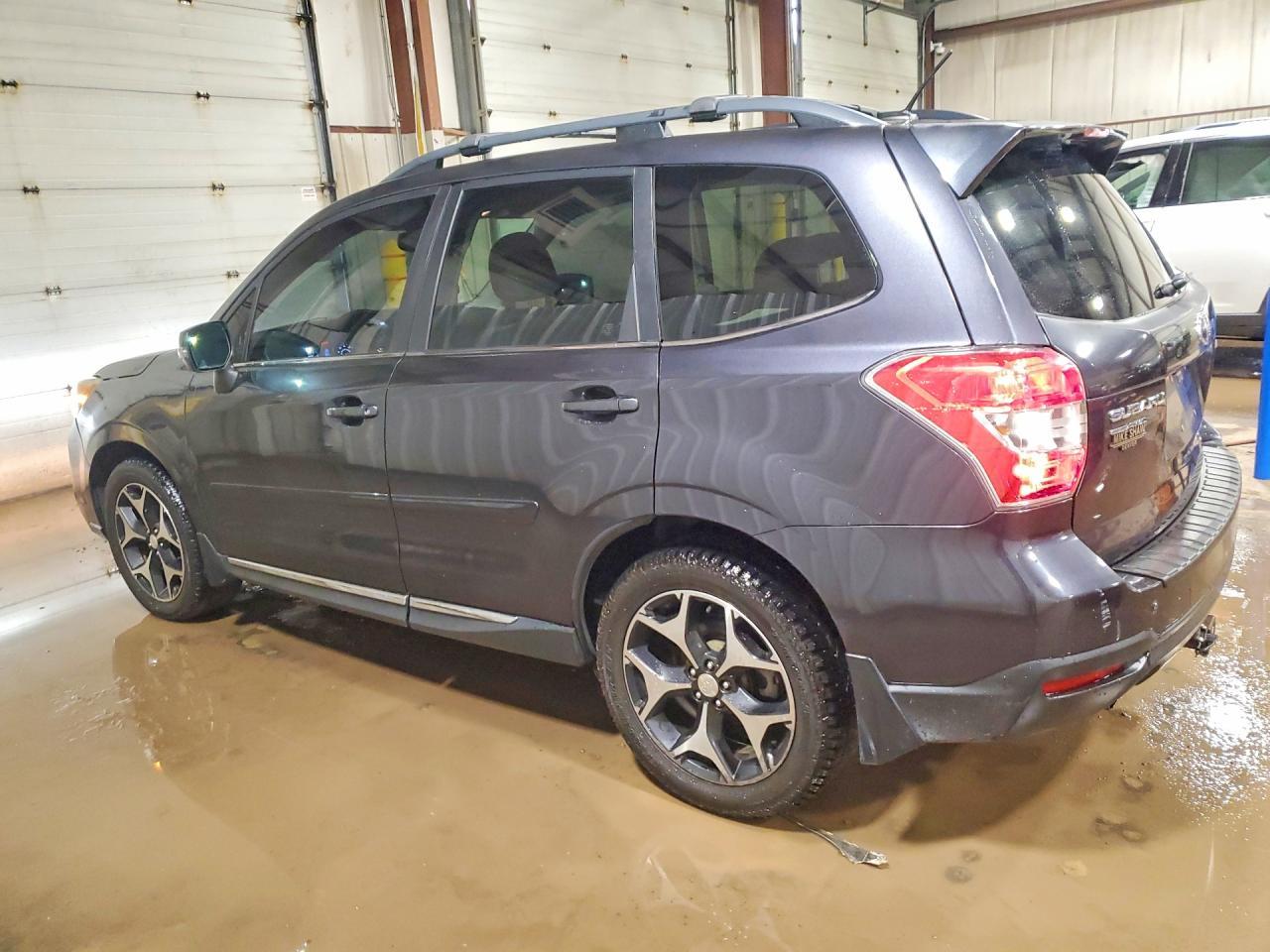 2015 Subaru Forester 2.0Xt Touring - Фото 2