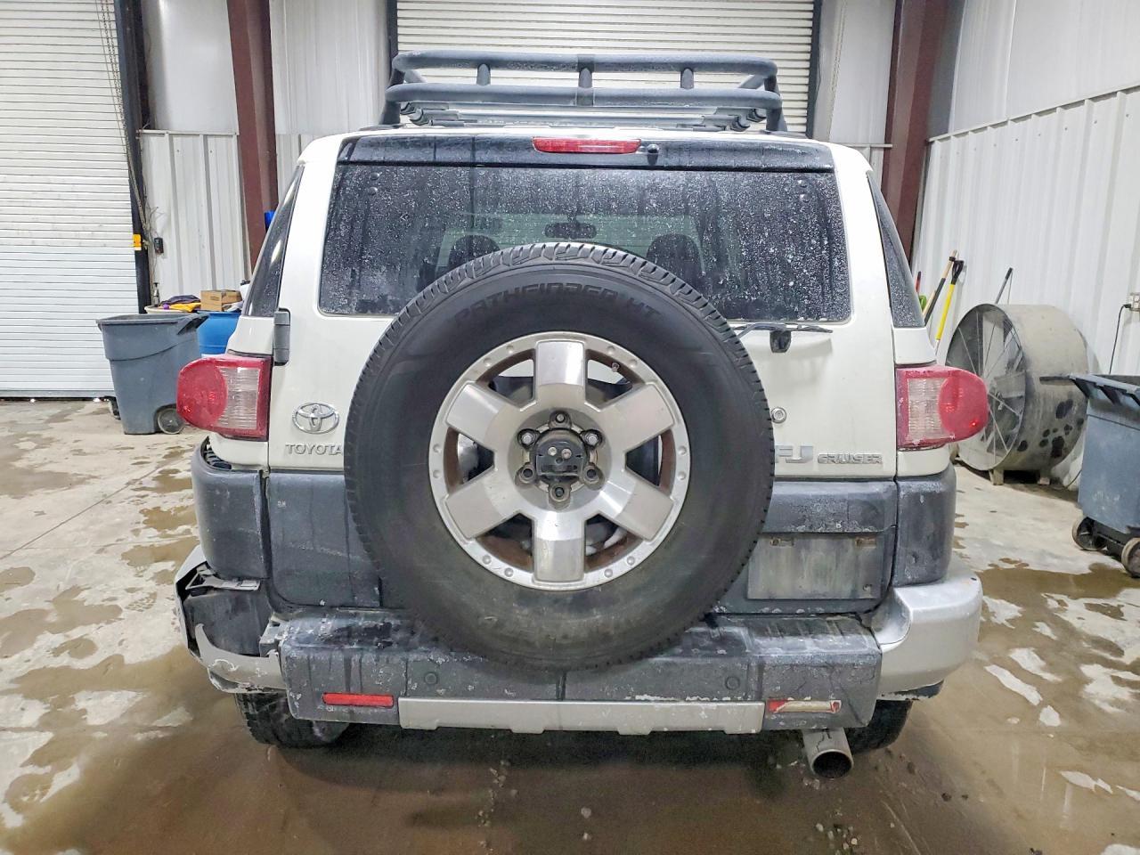 2010 Toyota Fj Cruiser - Фото 6
