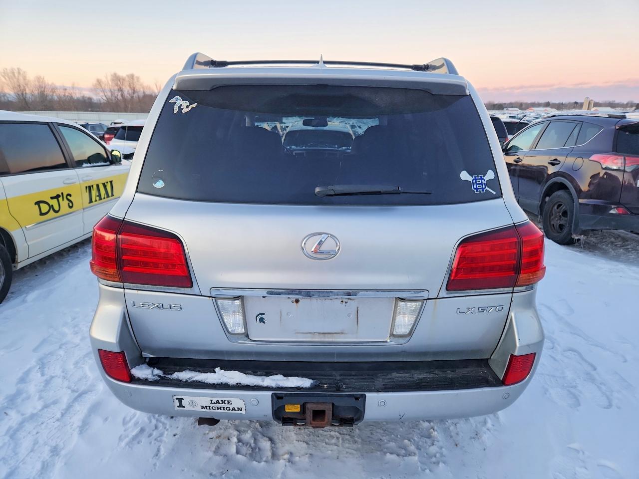 2010 Lexus Lx 570 - Фото 6