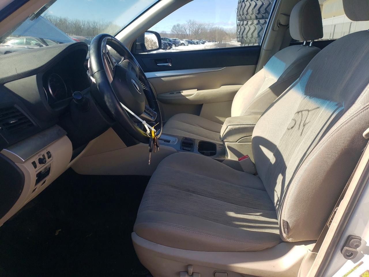 2013 Subaru Outback 2.5I Premium - Фото 7