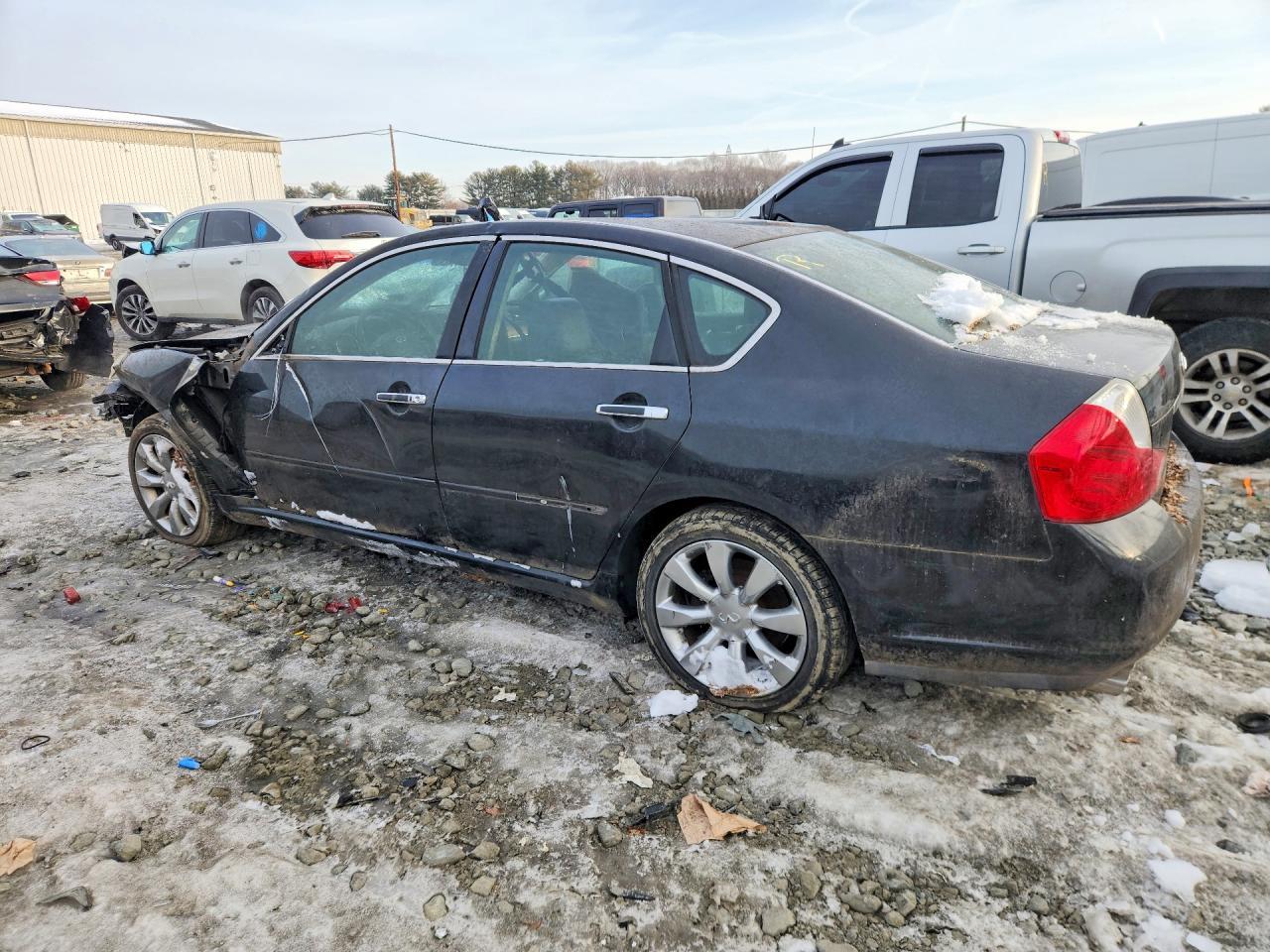 2007 Infiniti M35 Base - Image 2