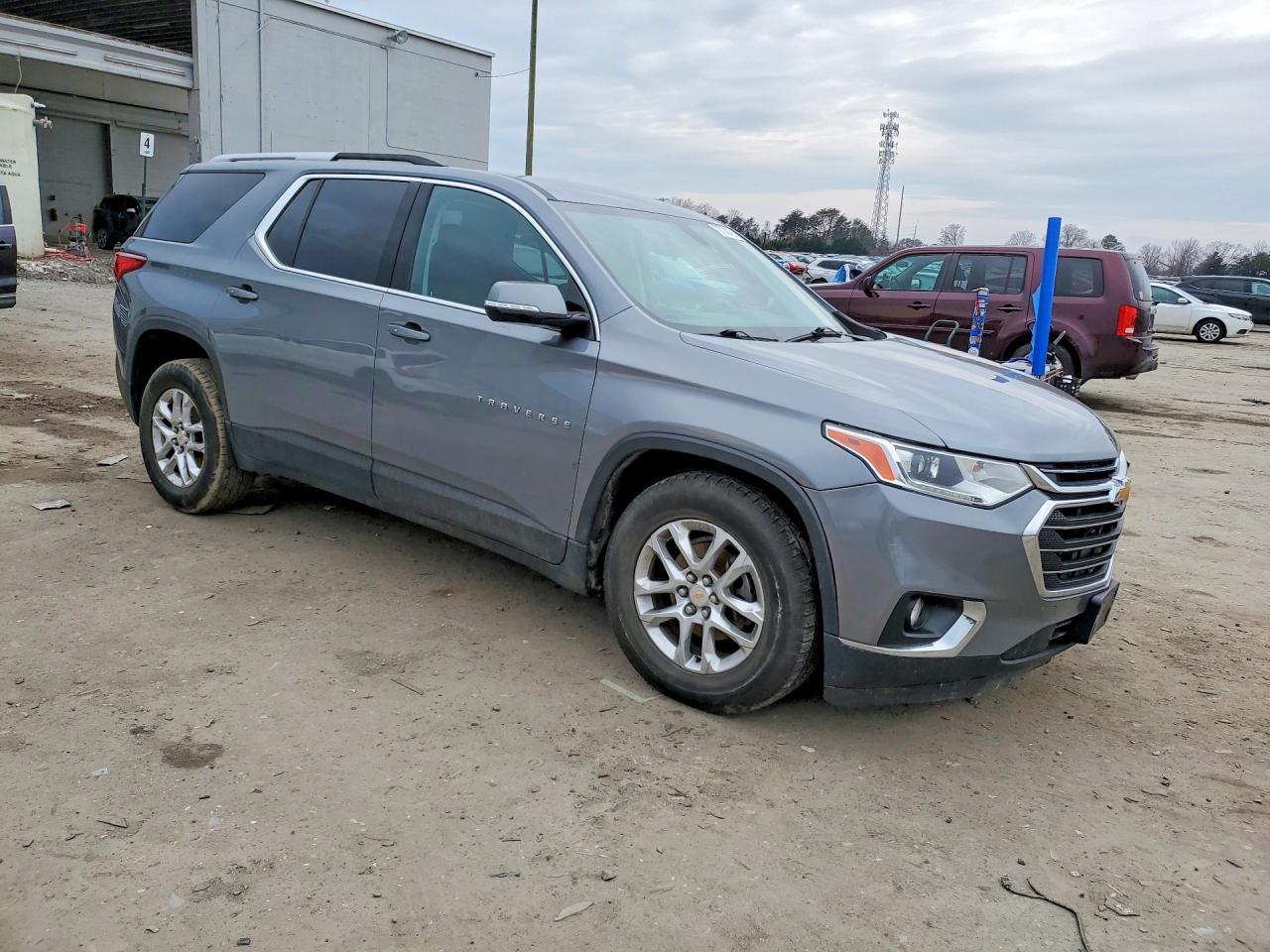 2018 Chevrolet Traverse Lt - Фото 4