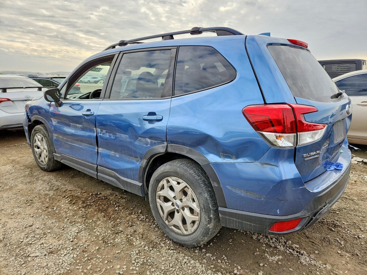2021 Subaru Forester - Фото 2
