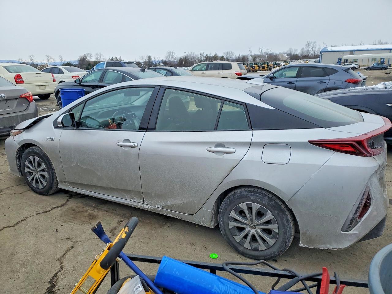 2020 Toyota Prius Prime Le - Фото 2